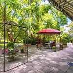 מלון Parkhotel Crombach 3*