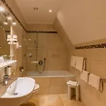 Parkhotel Crombach