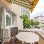 מלון Parkhotel Crombach 3*