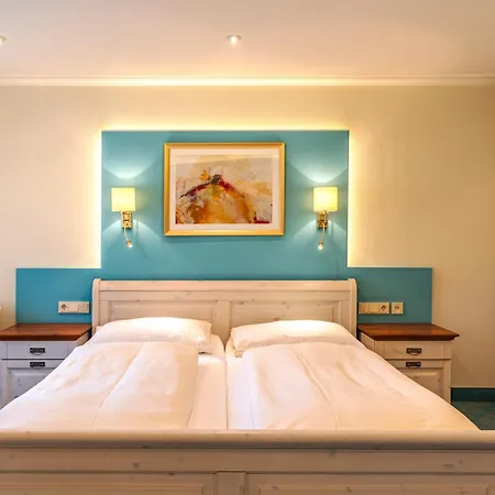 Parkhotel Crombach Am Salingarten 3*