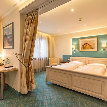 ホテル Parkhotel Crombach Am Salingarten ローゼンハイム