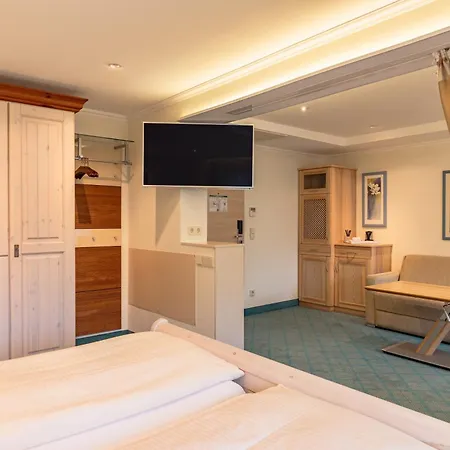 ホテル Parkhotel Crombach Am Salingarten ローゼンハイム