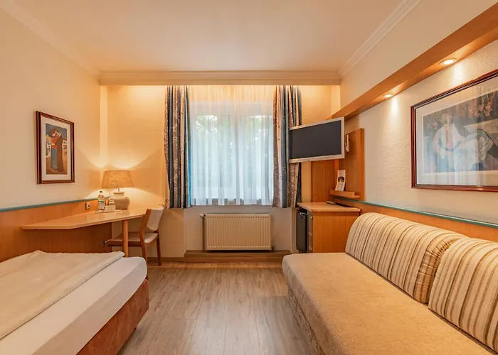 Parkhotel Crombach
