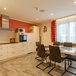 Parkhotel Crombach Szálloda 3*