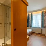 Szálloda Parkhotel Crombach