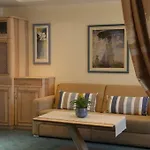 Parkhotel Crombach Hotel