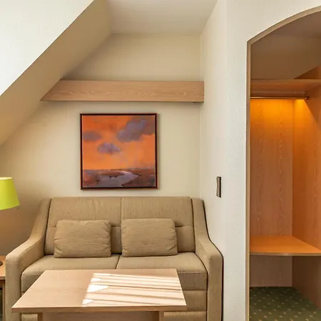מלון Parkhotel Crombach