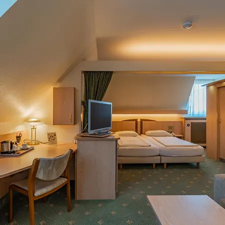 Parkhotel Crombach 3* רוזנהיים