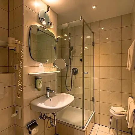 Szálloda Parkhotel Crombach Am Salingarten