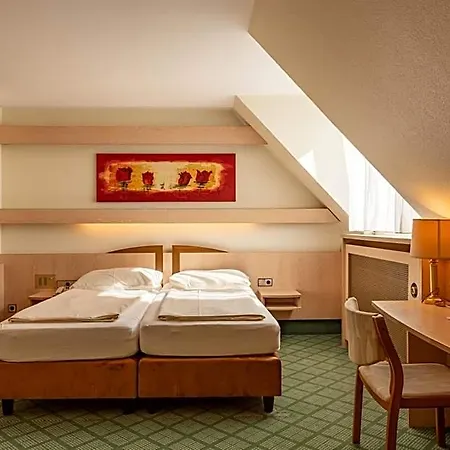Parkhotel Crombach Am Salingarten Rosenheim