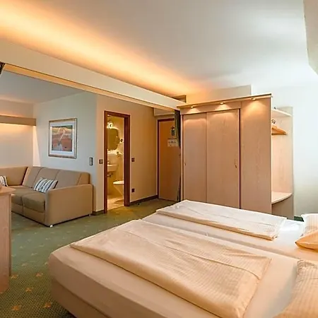 Szálloda Parkhotel Crombach Am Salingarten