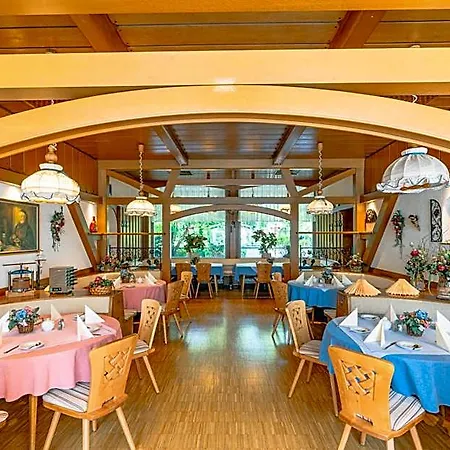 Parkhotel Crombach Am Salingarten 罗森海姆