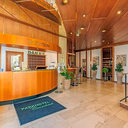 Parkhotel Crombach Am Salingarten 酒店
