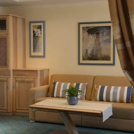 Parkhotel Crombach Am Salingarten Hotel