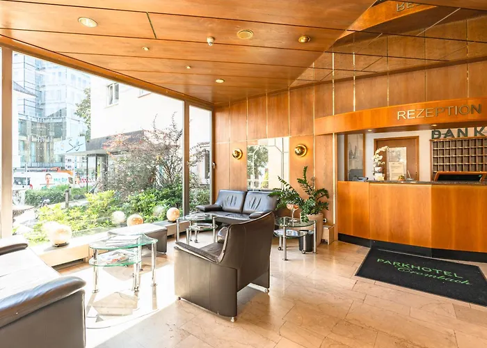 מלון Parkhotel Crombach