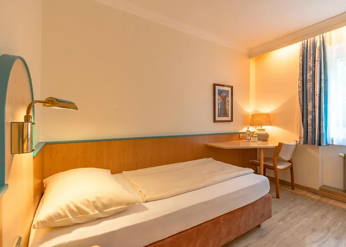 Parkhotel Crombach רוזנהיים