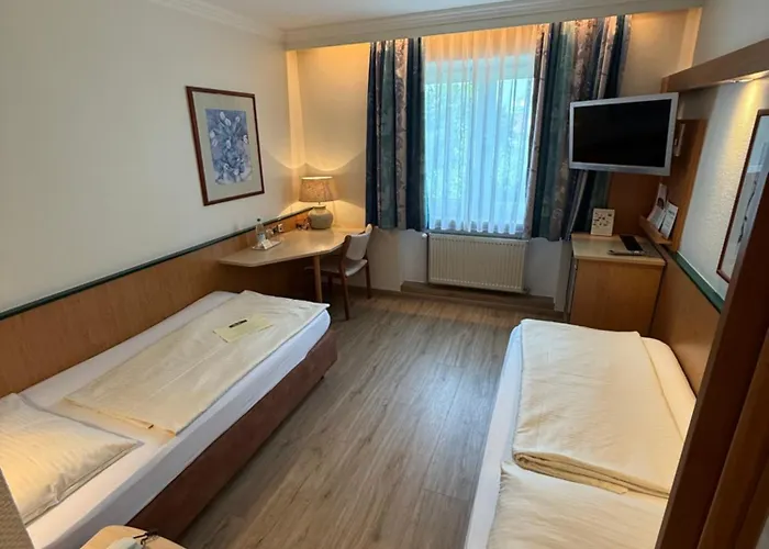 מלון Parkhotel Crombach רוזנהיים